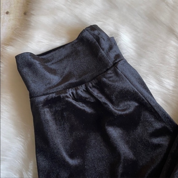 Just Chillin’ Black Velvet Joggers NWT - Picture 7 of 9